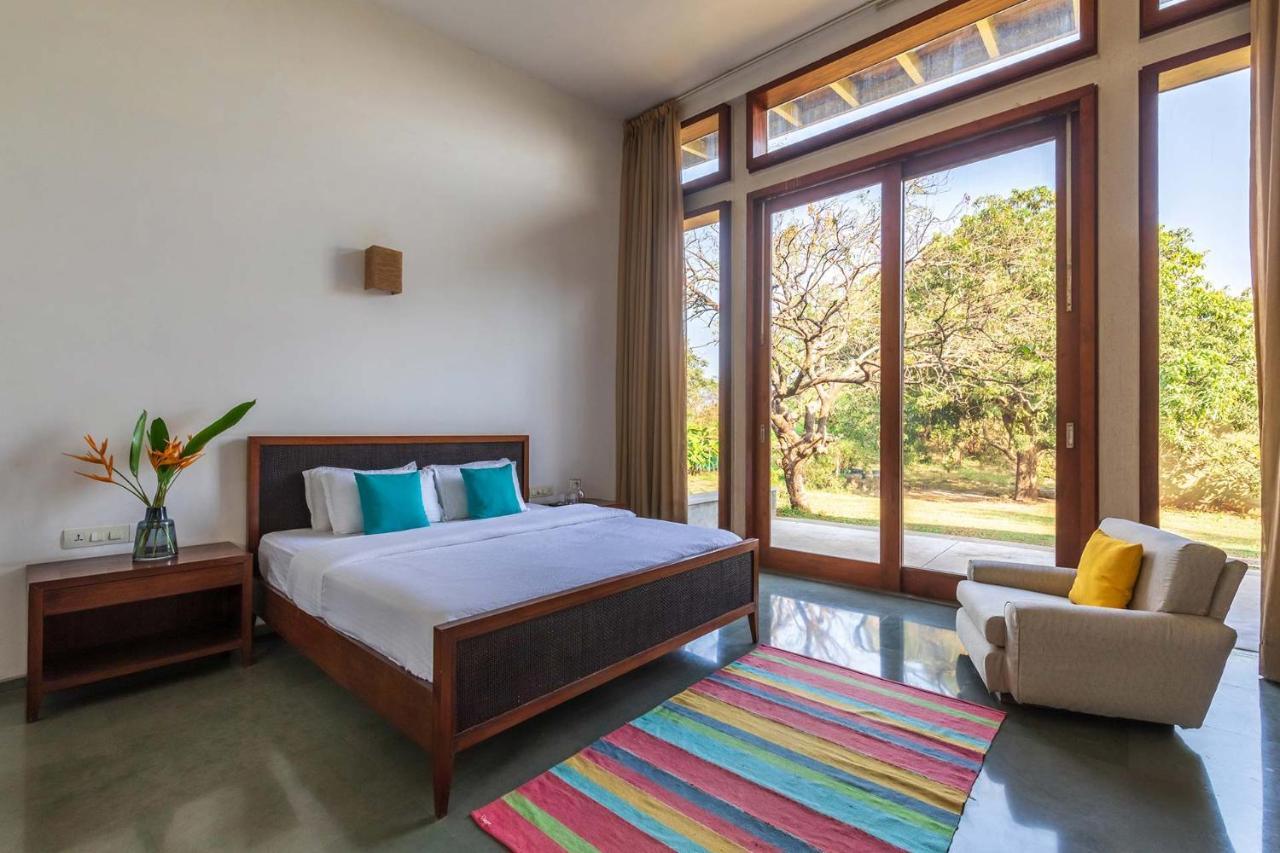 Jay House By Stayvista - Leisure Oasis With Pool, Snooker, Table Tennis & Foosball Fun Alibag Exterior photo