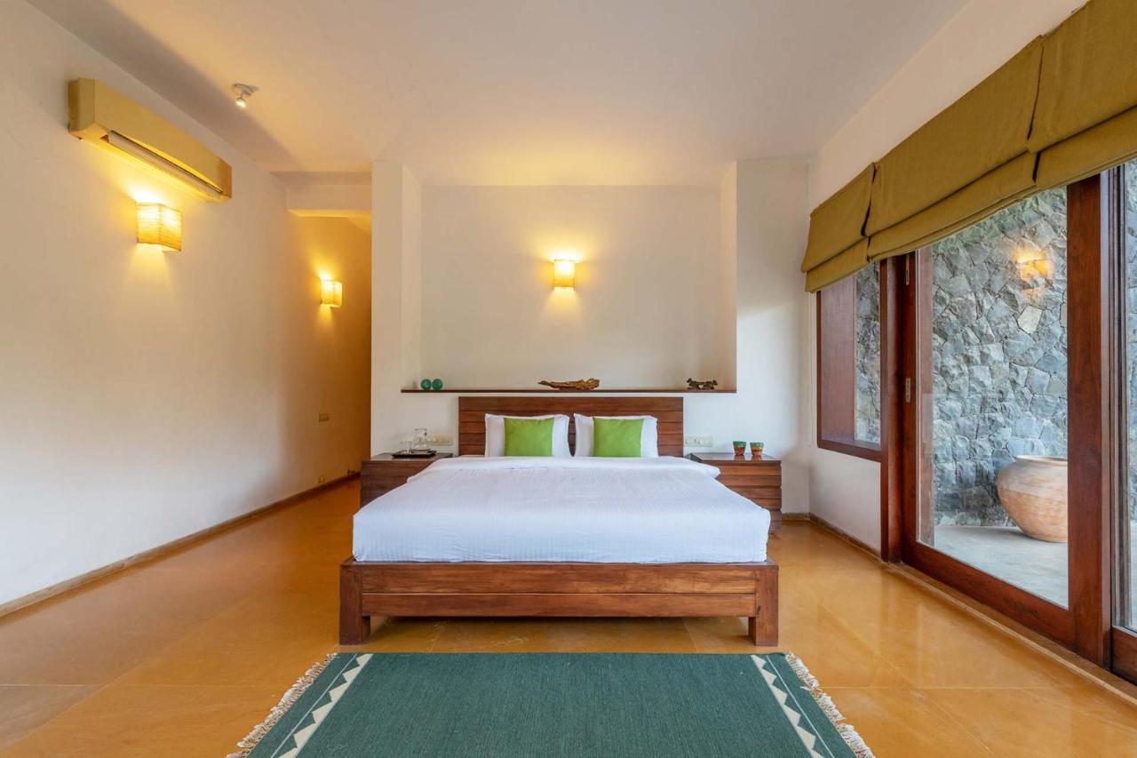 Jay House By Stayvista - Leisure Oasis With Pool, Snooker, Table Tennis & Foosball Fun Alibag Exterior photo
